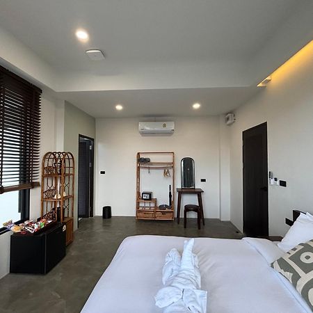 The Episode Boutique Hotel Surat Thani Exterior foto