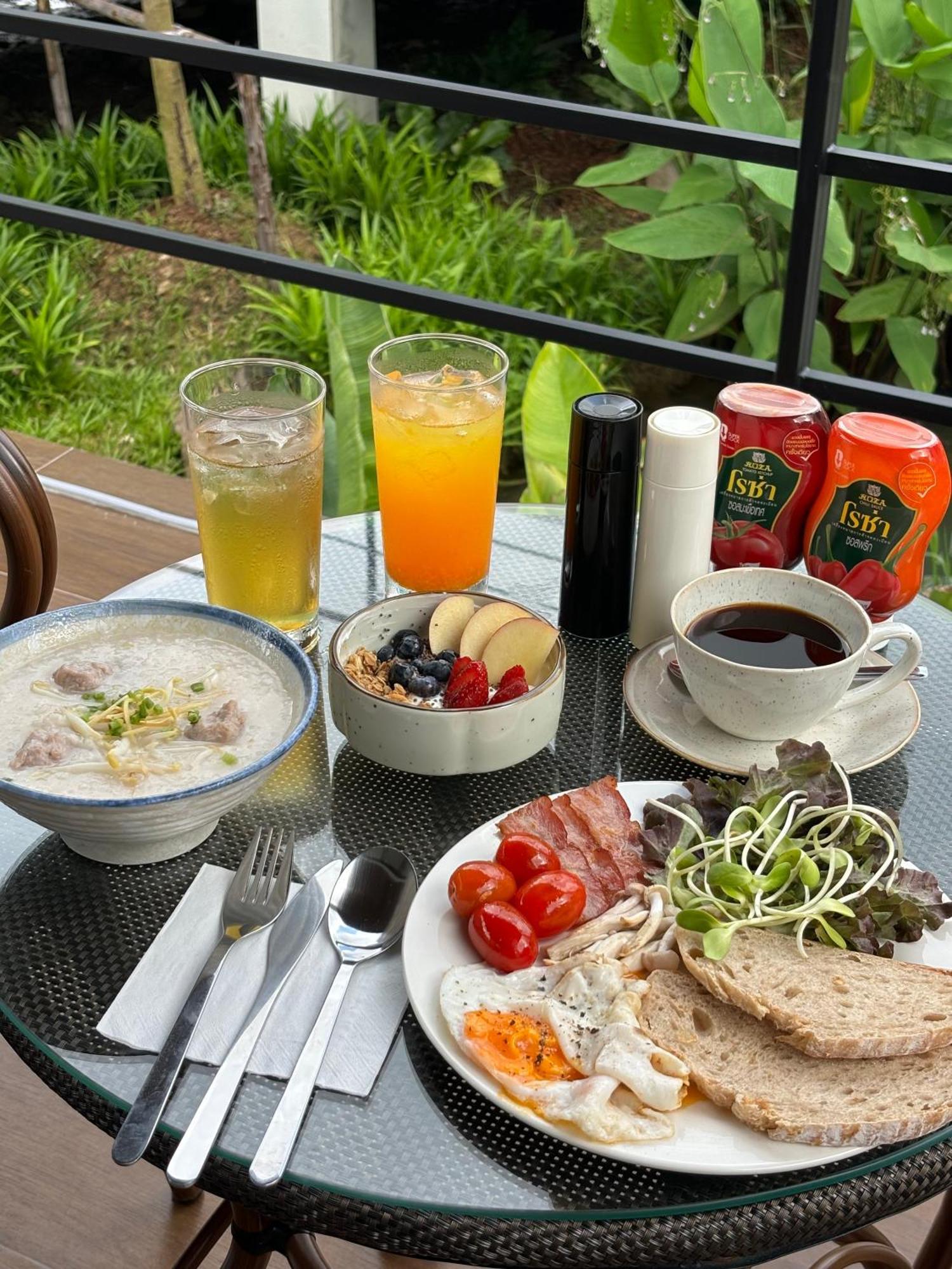 The Episode Boutique Hotel Surat Thani Exterior foto