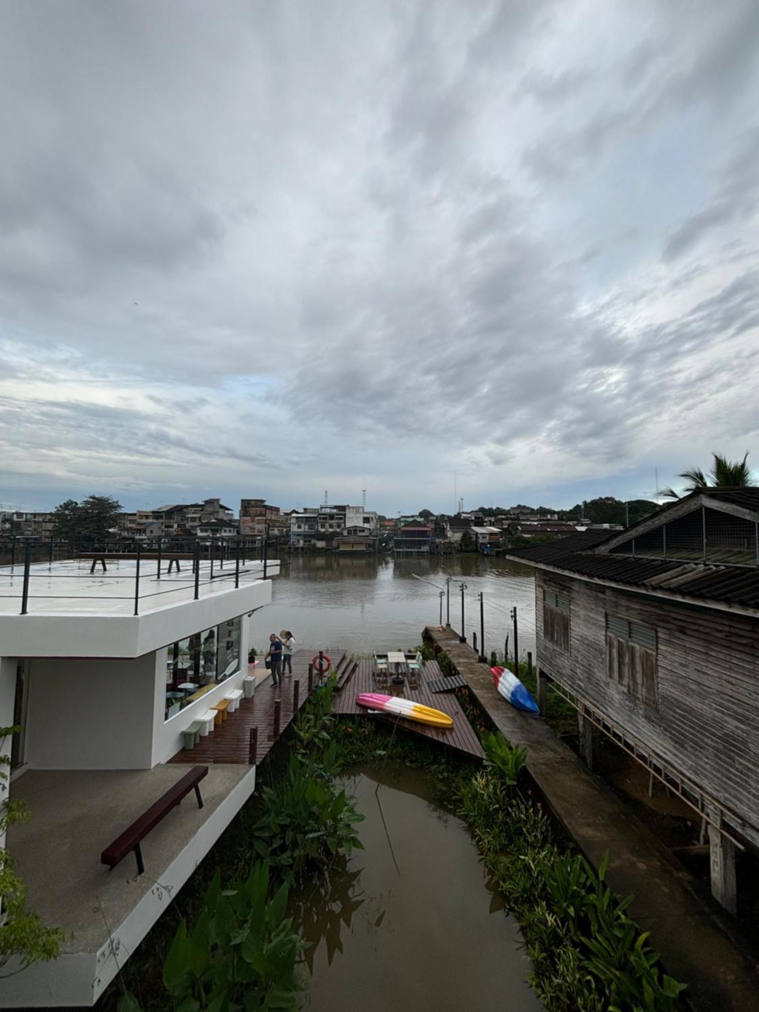 The Episode Boutique Hotel Surat Thani Exterior foto